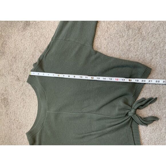 Hollister Green Long Sleeve V Neck Tie Front Ribbed Sweater Size Extra Large - Picture 12 of 12